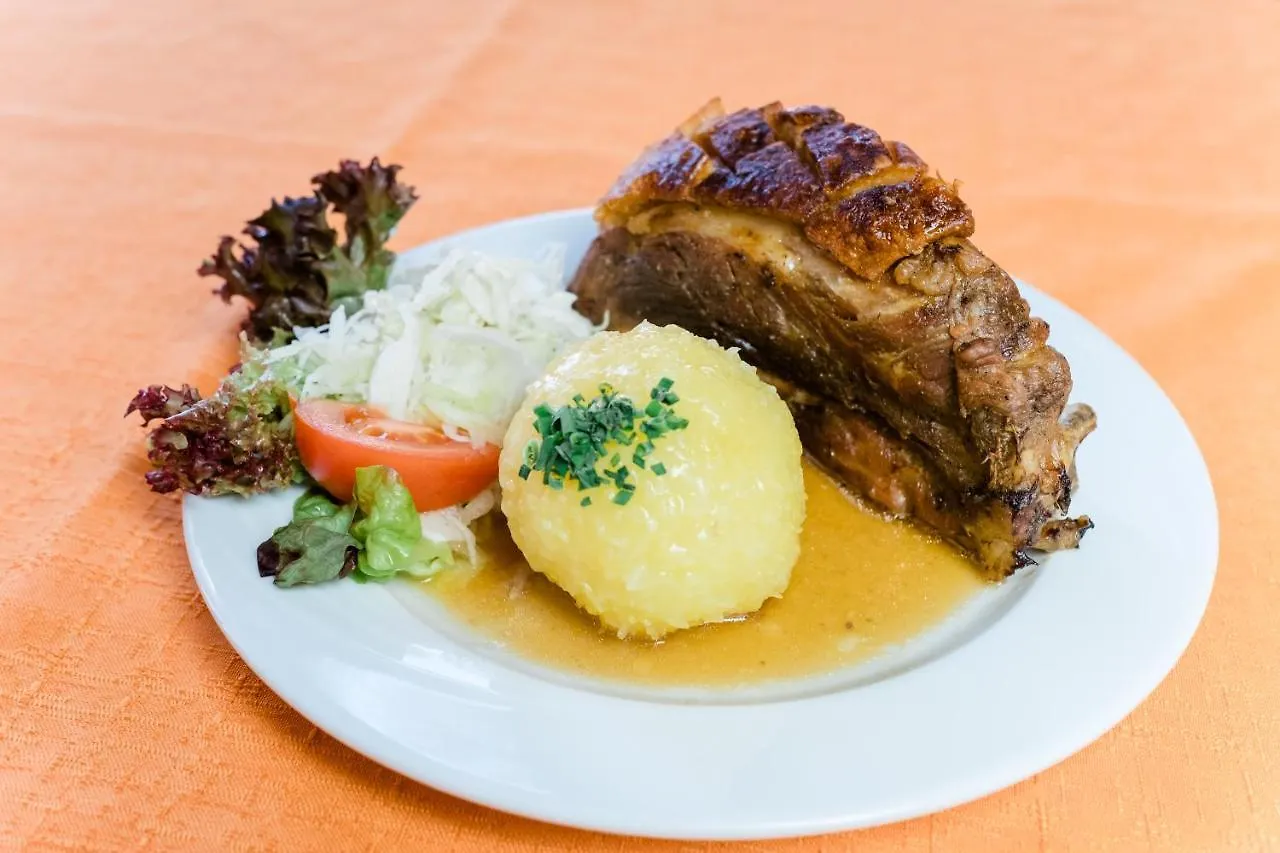 Hotel Zur Post E.K. Waischenfeld 3*,